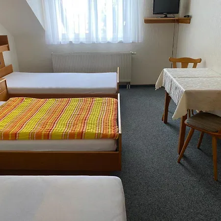Gruene Au 3* Hasselroth